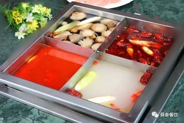 吃火鍋選鍋底不用再糾結(jié)，舜泰火鍋“四 味 鍋”滿(mǎn)足你的嘴與胃！